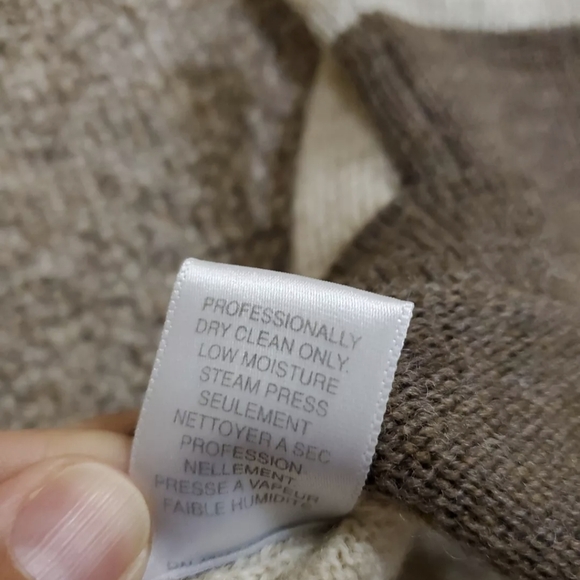 Vintage Susan Bristol Beige/Brown Floral Pattern Cardigan/Sweater - Picture 8 of 10